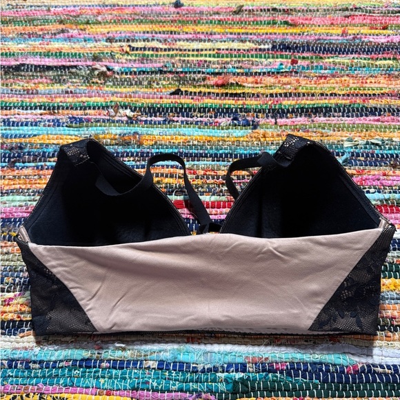 victoria’s secret black and tan body by victoria lightly lined plunge size 34D - Picture 2 of 3